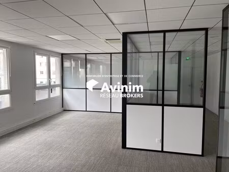 location bureaux 213 m²