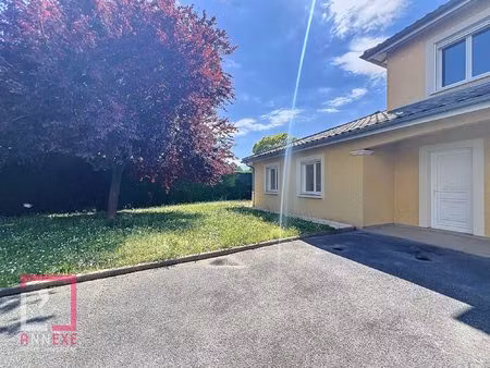 maison familiale aux beaux volumes