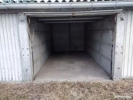 box de stockage 13 m² (disponible à partir du 01/07/2026)