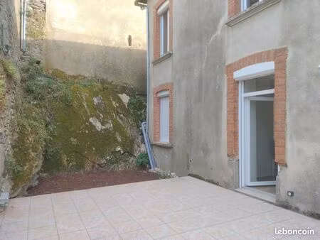 location appartement au lieu dit ouyre commune de camarès
