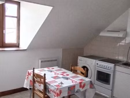 à louer t1 19200 ussel au 1 er juin