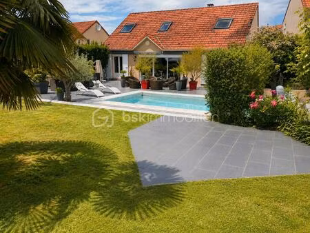 maison de 146 m² à puiseux-en-france