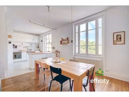 maison 6 pièces - 130 m²