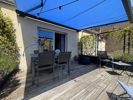 maison de ville en copropriété ? entièrement rénovée ? idéal premier achat ou investisseme