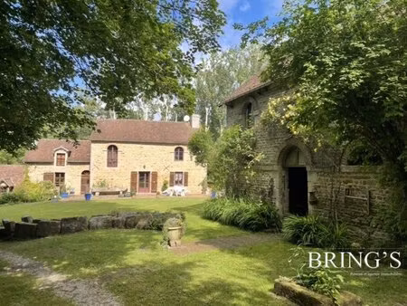 en vente maison 218 m² – 670 000 € |lonrai