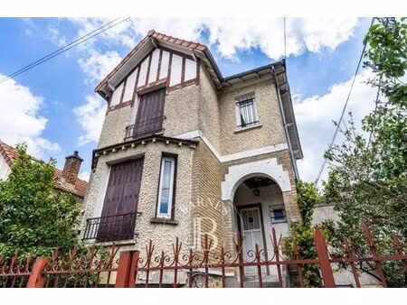 maison de 6 pièces de luxe en vente à le chesnay  france
