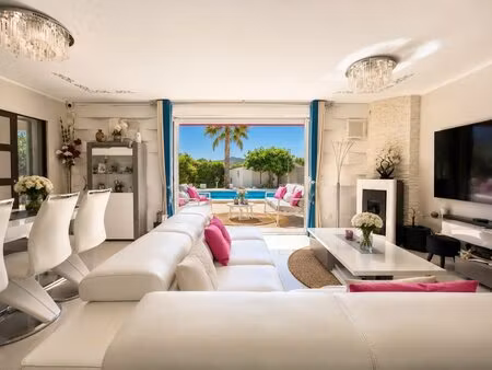 taradeau var - maison t5 avec piscine - dépendance