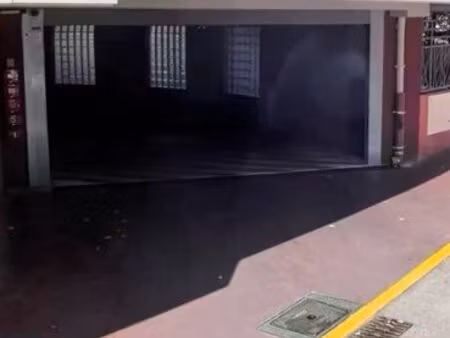 place de parking dans résidence récente et sécurisé à pied de la rue d’antibes