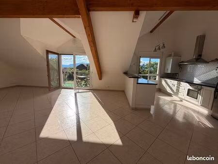 magnifique t4 lumineux de 110 m² avec terrasse  garage et parking – dernier étage proche g