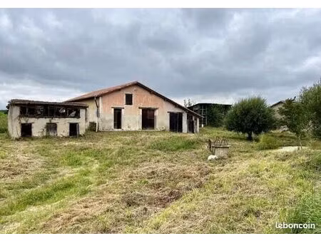 ferme 4 pièces 160 m²