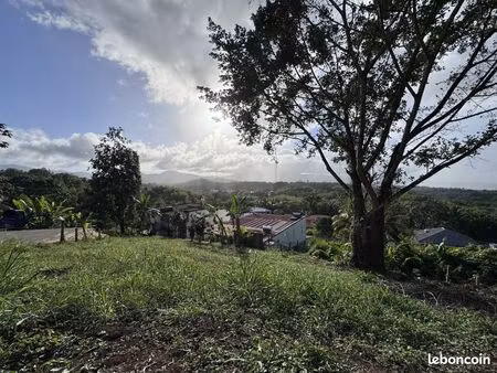 terrain de 1500m²