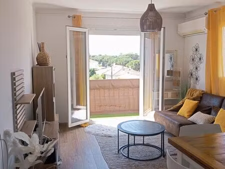 t3 rénové - dernier etage - extérieur