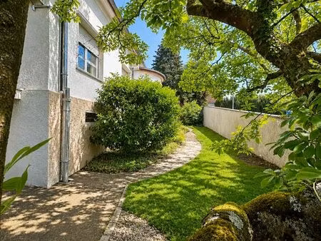 a vendre - maison de caractère à fort potentiel à brumath