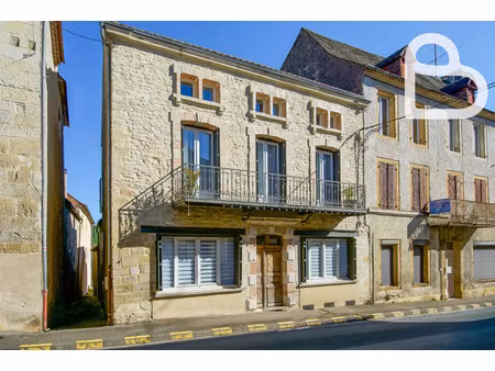 maison de village 5 ch avec terrasse magnifique