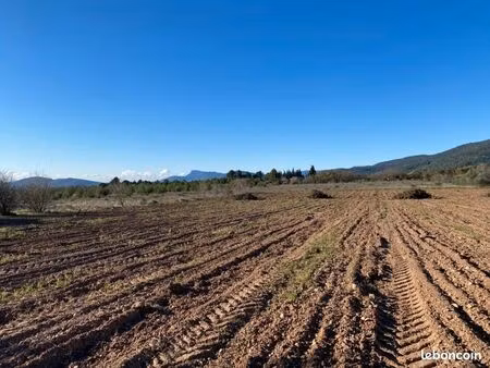 terrain 620 m² puget ville