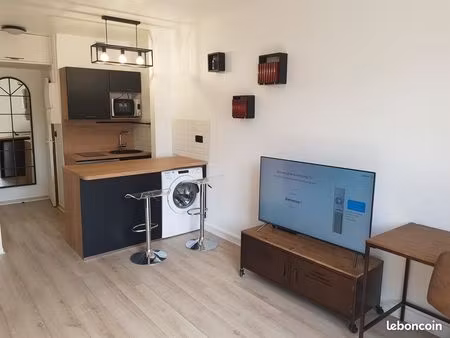 beau studio meublé à louer de 23 m² à asnières sur seine  près du métro gabriel peri