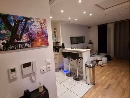 ? appartement 2 pièces meublé avec jardin – résidence