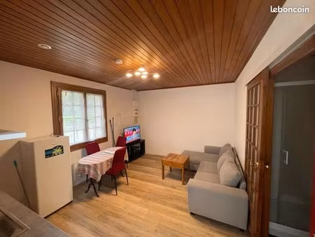 à louer t2 meublé refait à neuf