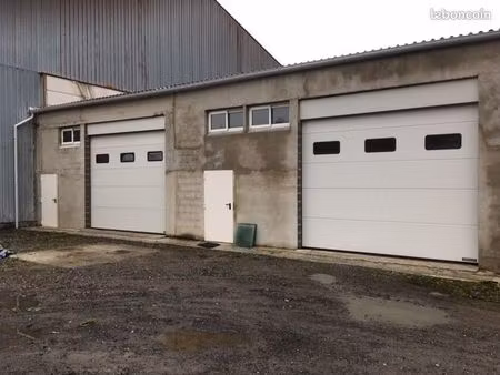 locaux 35  75 et 135m2