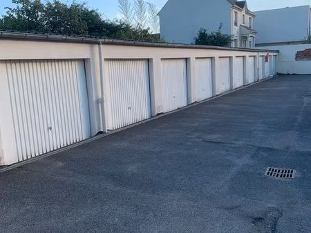 a louer box à antony - rue molé