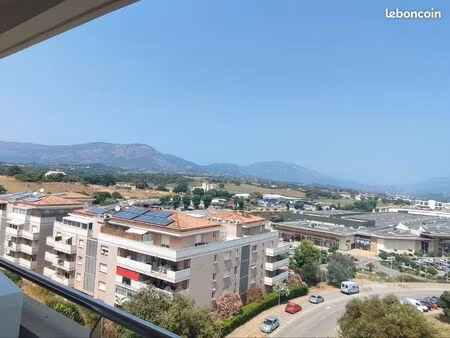 magnifique 2 pièces loué à l'année scolaire