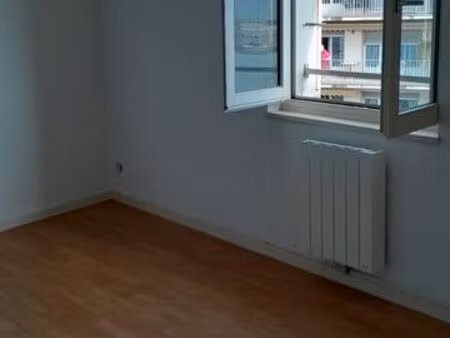appartement proche école d'infirmières et hôpital