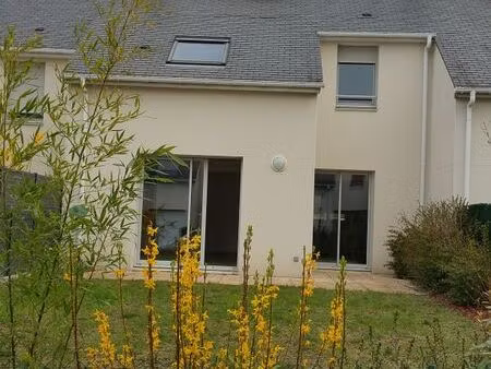 maison individuelle récente (2012) 4 chambres +garage et jardin angers