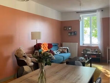 location appartement t4