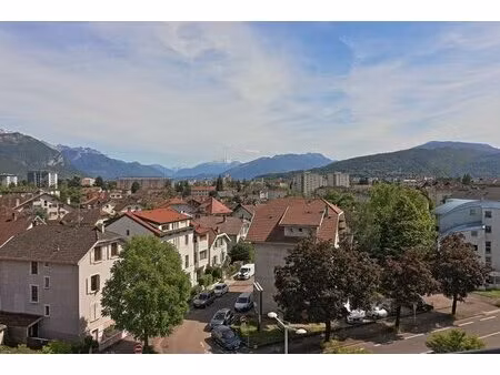 appartement annecy 3 chambres  77.55 m² avec balcons  cave et garage