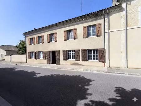 vente maison 4 pièces 162 m² montguyon (17270)