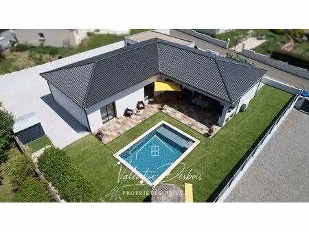 villa contemporaine 2020 - 170 m² habitables - piscine chauffée - double garage