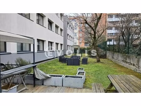 vente bureaux 196 m²