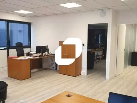 location bureaux 26 m²