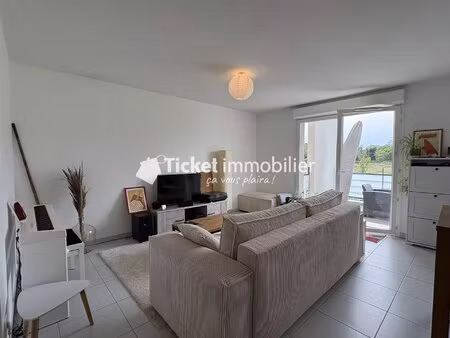 appartement t3 61m² tournefeuille avec balcon  deux places de parking en sous-sol 