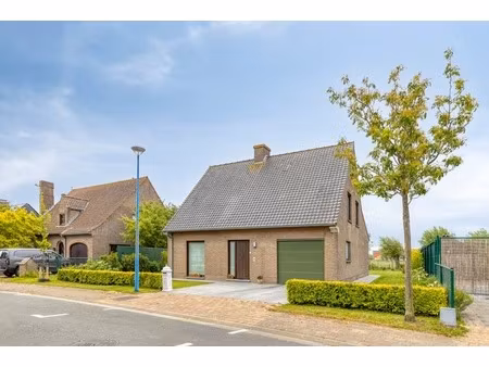 huis te koop in oostduinkerke met 4 slaapkamers