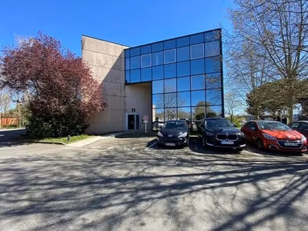 location bureaux 130 m²
