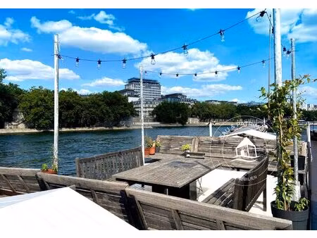 péniche familiale seule à quai au cœur de la capitale - 180 m2 - paris