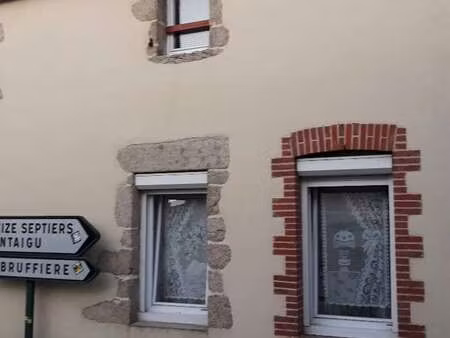 vente maison à la bernardière (85610) : à vendre / 75m² la bernardière