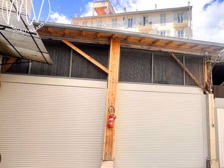 location garage box et parking à nice (06000) : à louer / 55m² nice