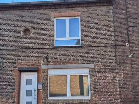 maison 1 chambre à louer à la louvière (44)