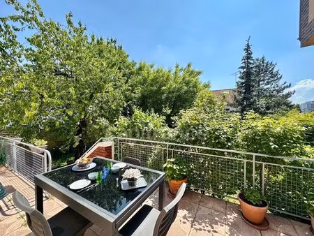 st germain maison 210 m² à 5 mn à pied du lycée international - rare