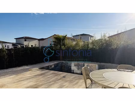 vente villa 5 pièces 134 m² à arpaillargues-et-aureillac (30700)  538 000 €