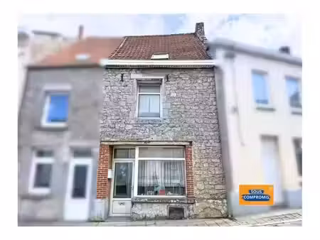 maison à vendre à rue du calvaire 22 florennes (vbe26100)