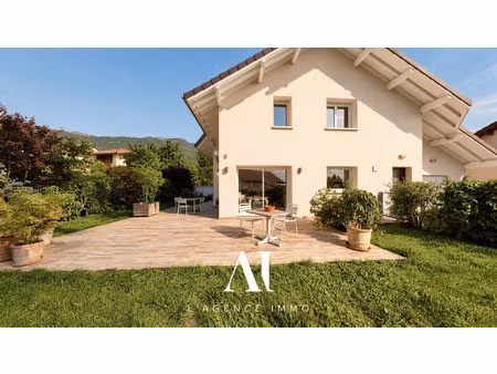 maison de luxe à vendre à thoiry
