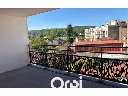 location appartement  m² t-2 à chaville  1 250 €