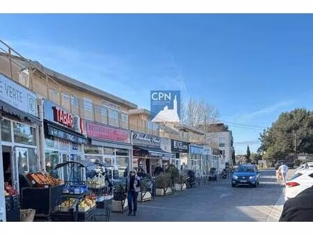 local commercial à louer