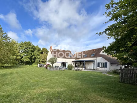 maison à vendre de 7 pièces de 223 00 m²