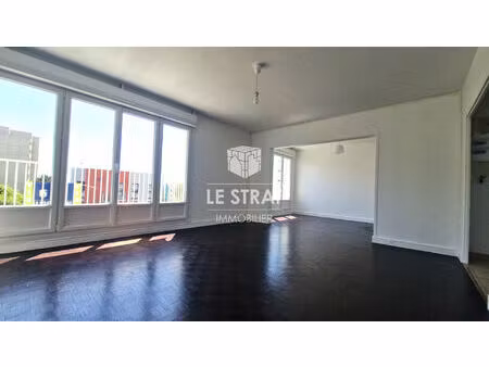 t4 balcon  parking venoix