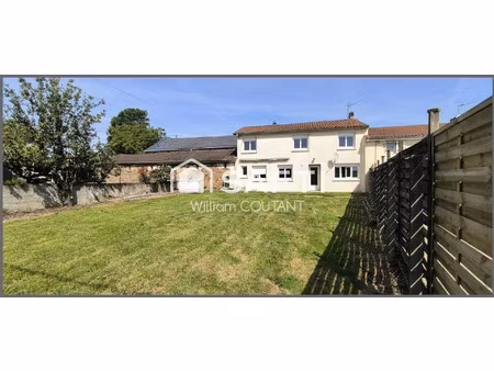 vente maison 7 pièces 126 m² bressuire (79300)