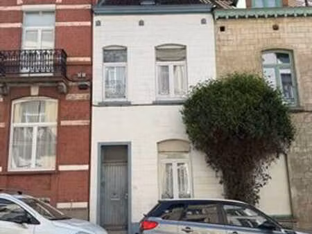 maison unifamiliale